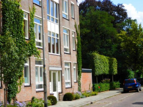 Binnen aan de Singel